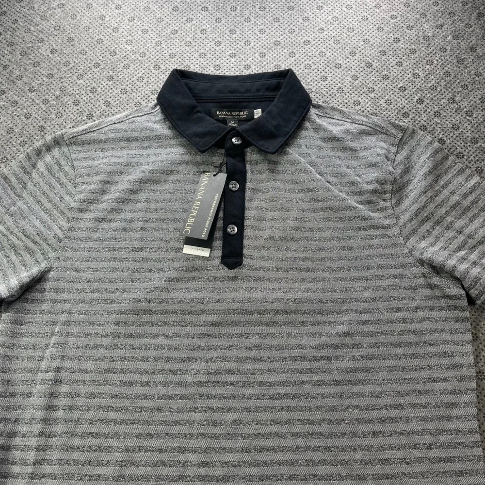NEW Banana Republic Performance Pique Polo Mens (M) Grey Striped Short Sle Shirt